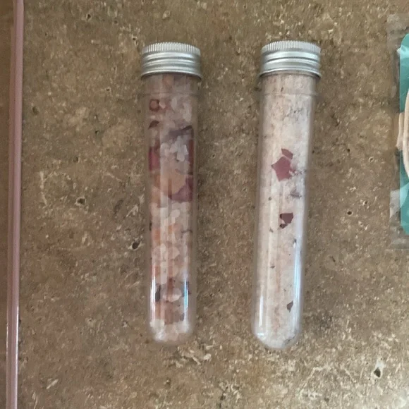 Walowalo Luxury Spa gift set.  New without tag - Picture 6 of 12